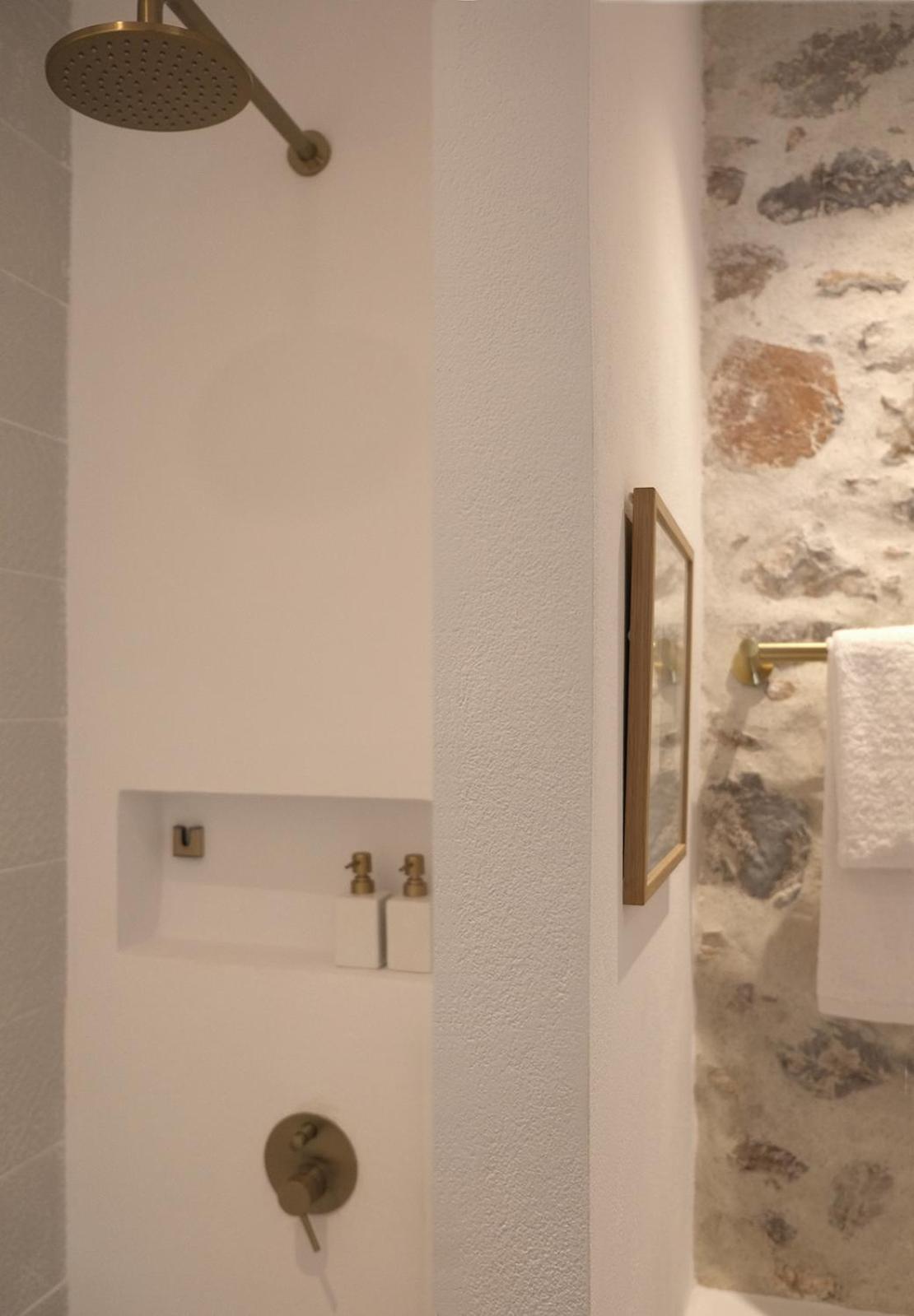 Arta Hydra Hotel Værelse billede